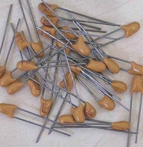Lotto 2 2uf - di,